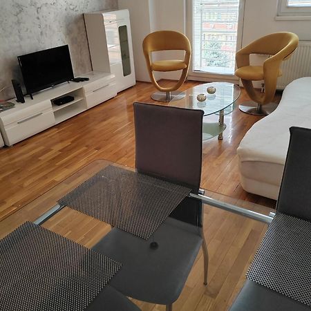 Ars Vip Apartment Novi Sad Exterior foto