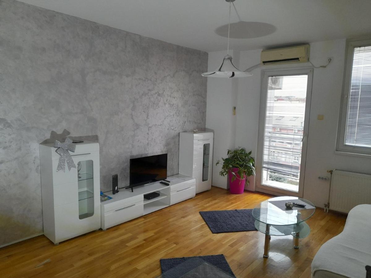 Ars Vip Apartment Novi Sad Exterior foto