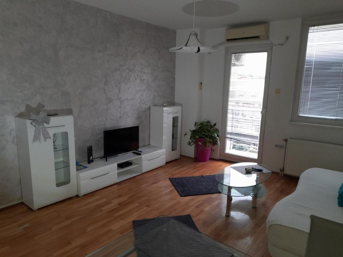 Ars Vip Apartment Novi Sad Exterior foto