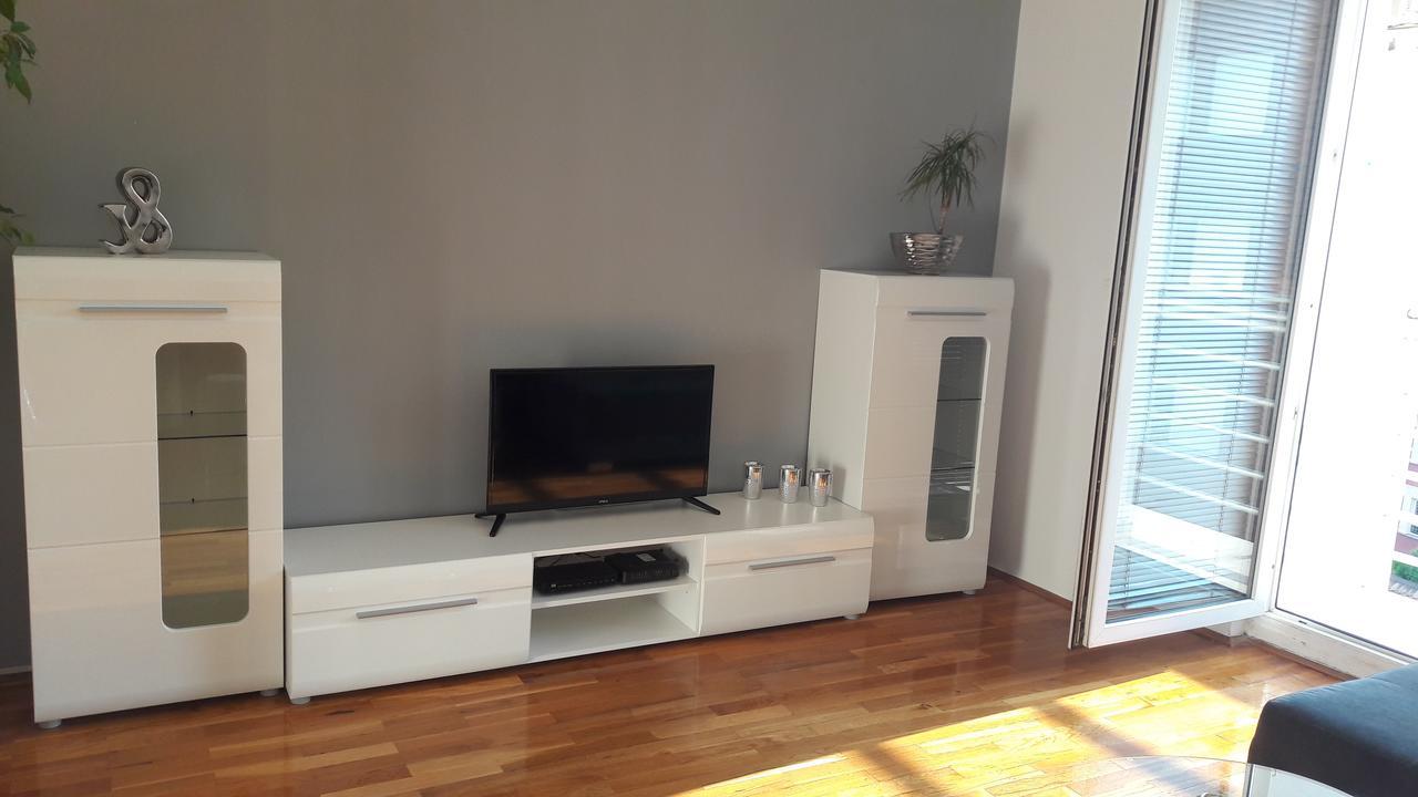Ars Vip Apartment Novi Sad Exterior foto